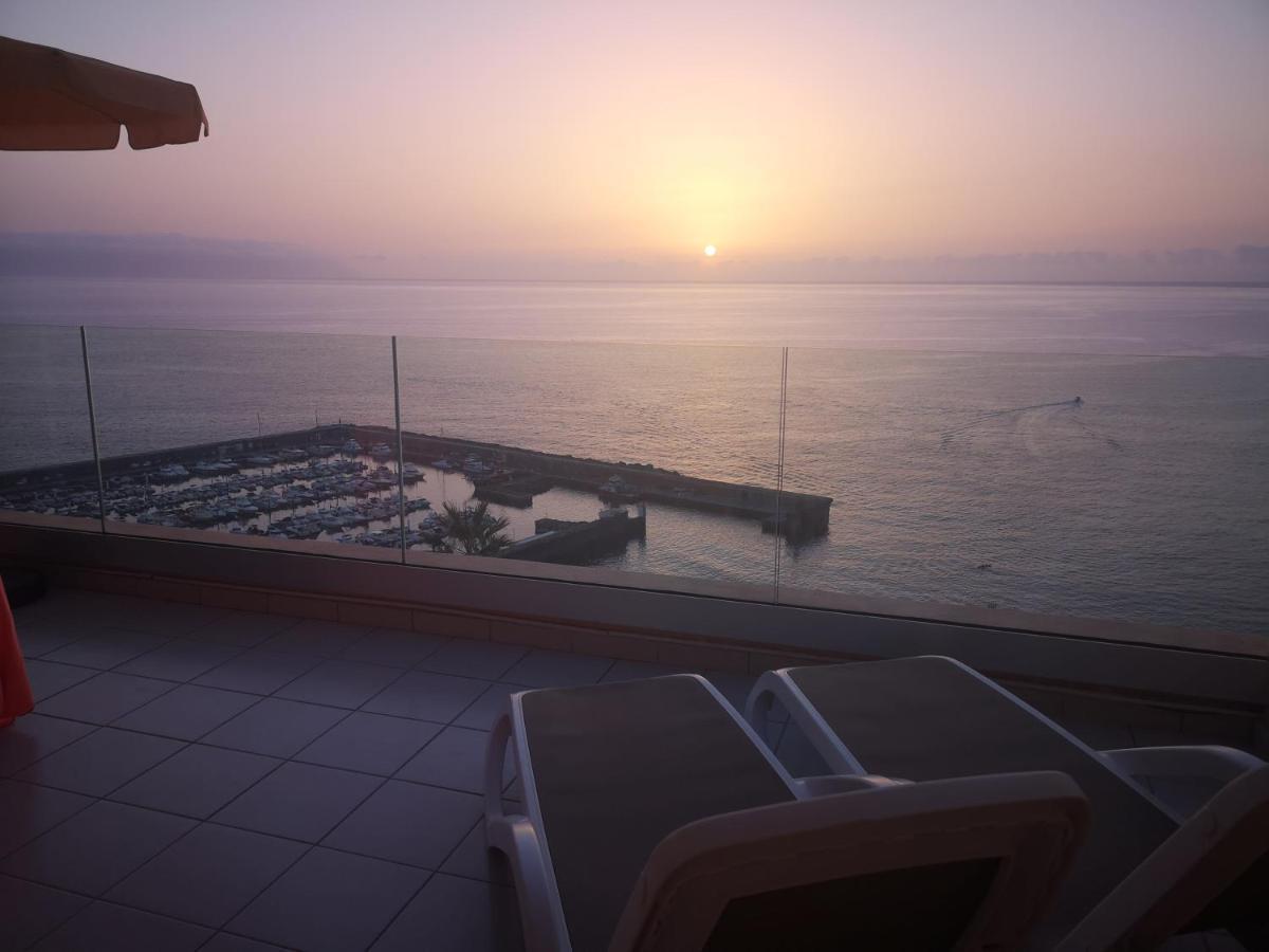 Magnificent Apt. With Sea View, Cliff & Marina サンティアゴ・デル・テイデ エクステリア 写真