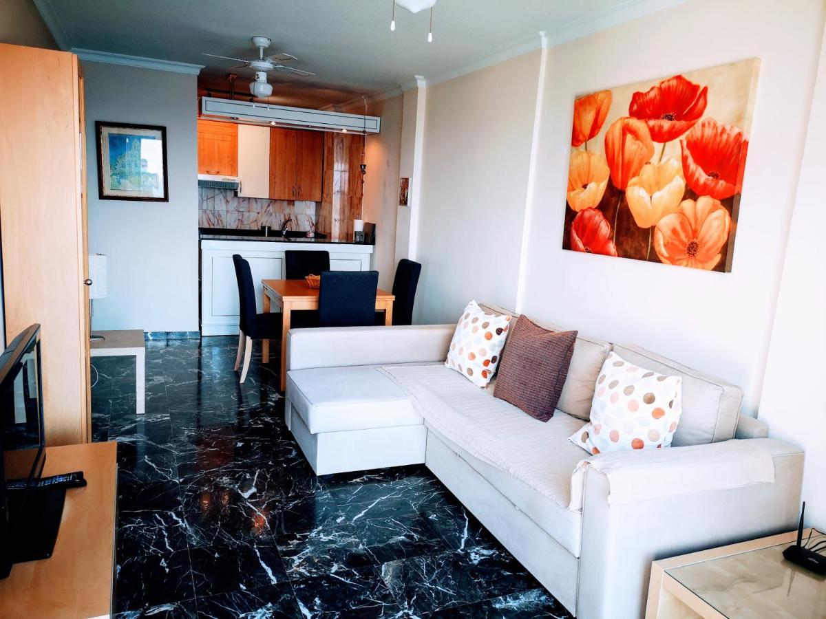 Magnificent Apt. With Sea View, Cliff & Marina サンティアゴ・デル・テイデ エクステリア 写真