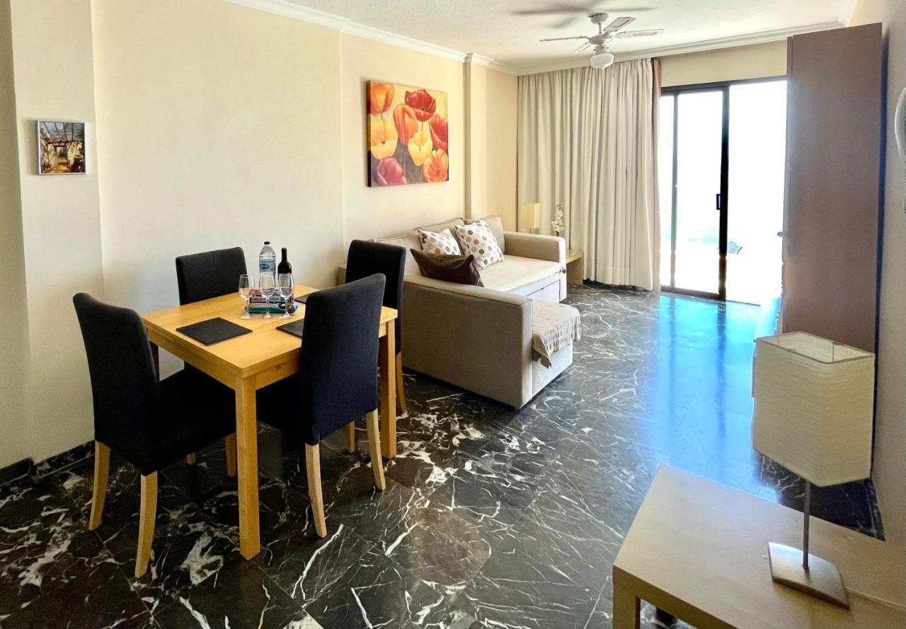 Magnificent Apt. With Sea View, Cliff & Marina サンティアゴ・デル・テイデ エクステリア 写真