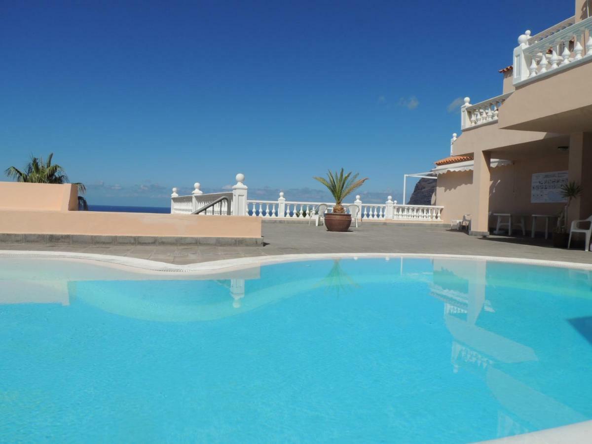 Magnificent Apt. With Sea View, Cliff & Marina サンティアゴ・デル・テイデ エクステリア 写真